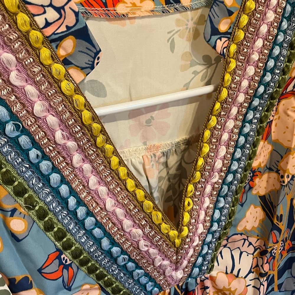 Blouse - Picture 3 of 3